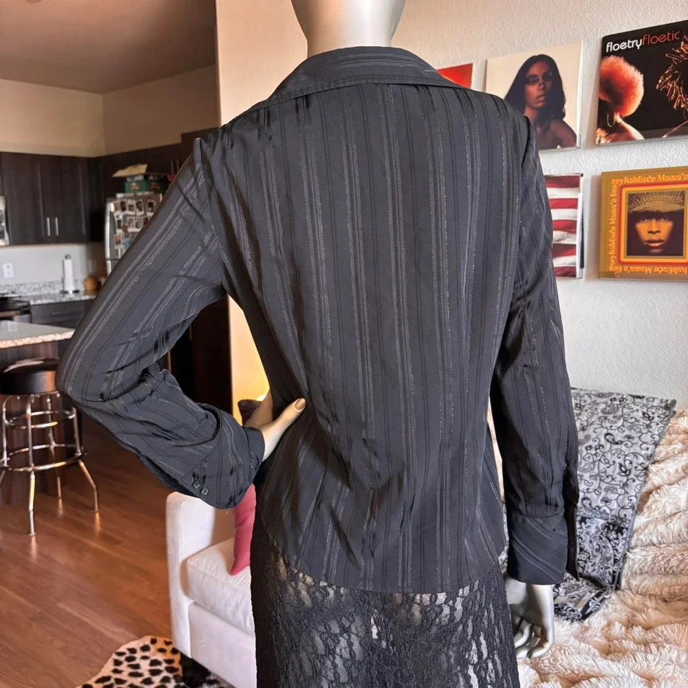Worthington Black Shimmer Stretch Button Down Blouse 💋